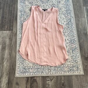 Banana republic light pink blouse (small)